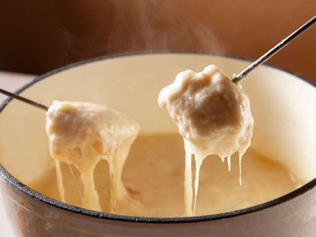 Fondueplausch im Atzmännig mit Nachtskifahren