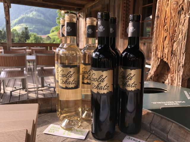 Goldschatz Wein